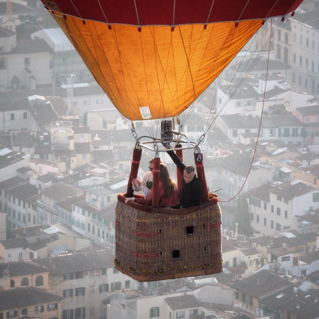 Volo in mongolfiera sopra firenze ballooning in florence esperienze in toscana esperienze in italia idea regalo toscana mongolfiera